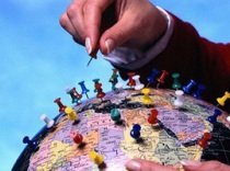 Travailler à l'étranger : le volontariat international en entreprise
